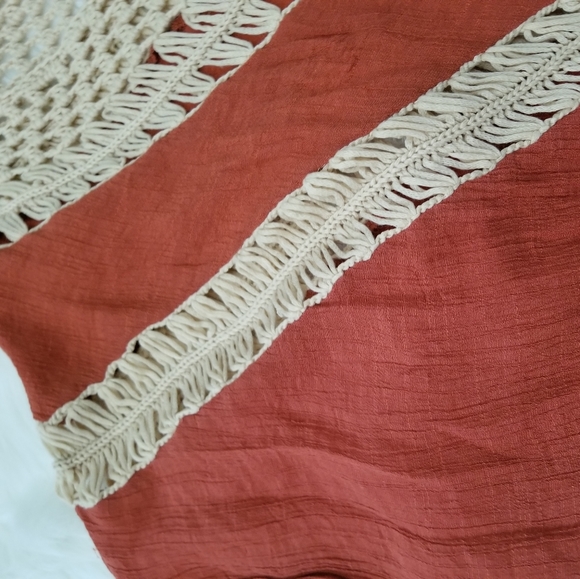 Top - Picture 4 of 4